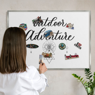 Decoratief metalen magneetbord in een zilveren lijst Buitenavontuur
