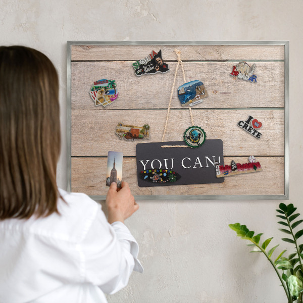 Decoratief metalen magneetbord in een zilveren lijst Motivatie elke dag