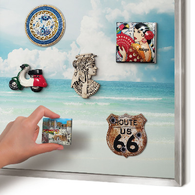 Magneetbord voor souvenir magneten met zilveren lijst Maritieme harmonie