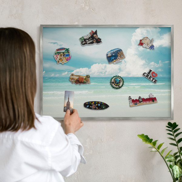 Magneetbord voor souvenir magneten met zilveren lijst Maritieme harmonie