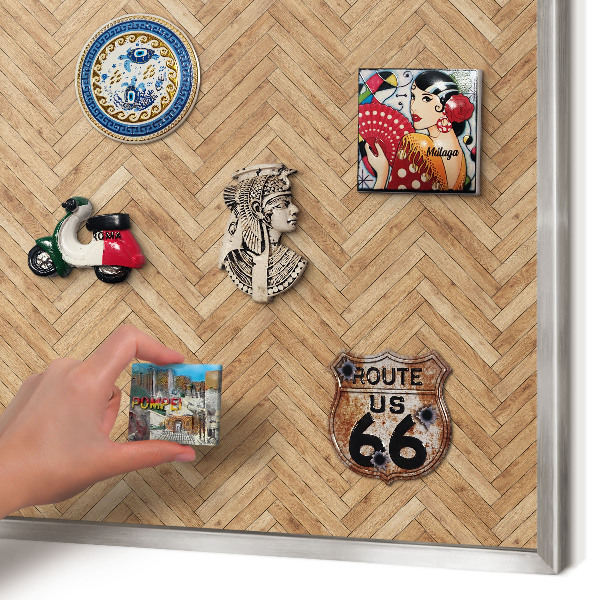 Decoratief metalen magneetbord in een zilveren lijst Visgraatpatroon