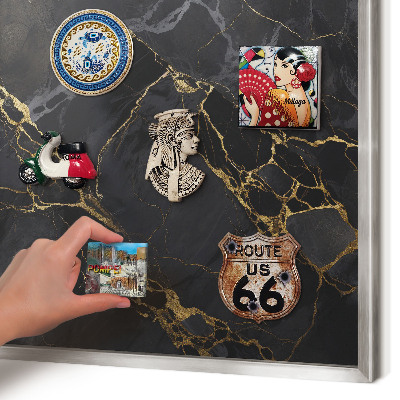 Decoratief metalen magneetbord in een zilveren lijst Zwart marmer