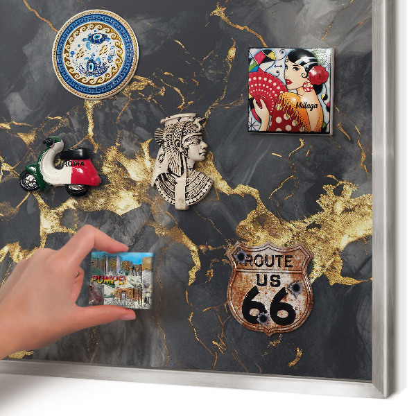 Decoratief metalen magneetbord in een zilveren lijst Fijne aderen