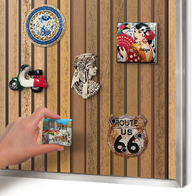 Magneetbord voor souvenir magneten met zilveren lijst Warme riemen