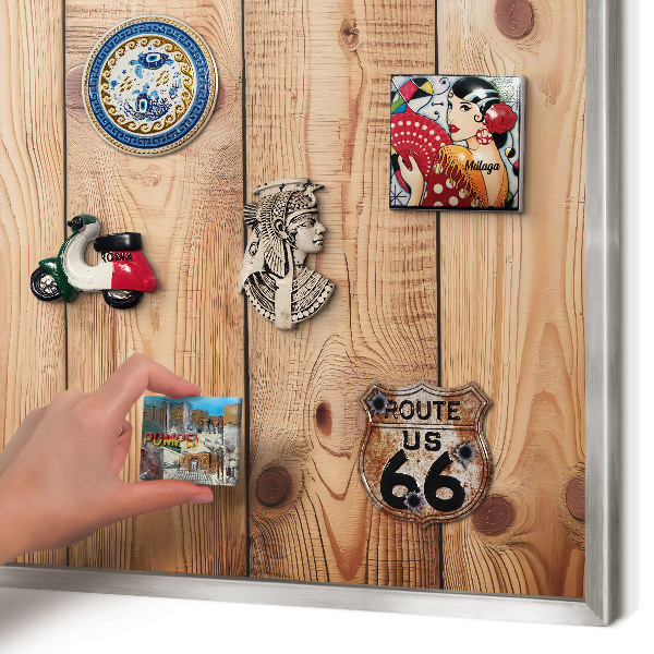 Magneetbord voor souvenir magneten met zilveren lijst Houten planken