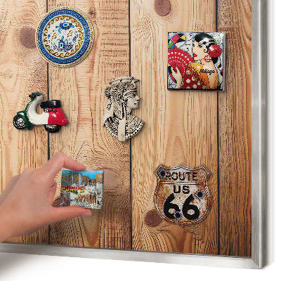 Magneetbord voor souvenir magneten met zilveren lijst Houten planken