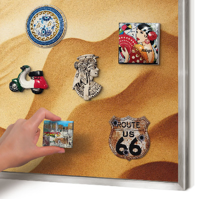 Magneetbord voor souvenir magneten met zilveren lijst Zandgolven