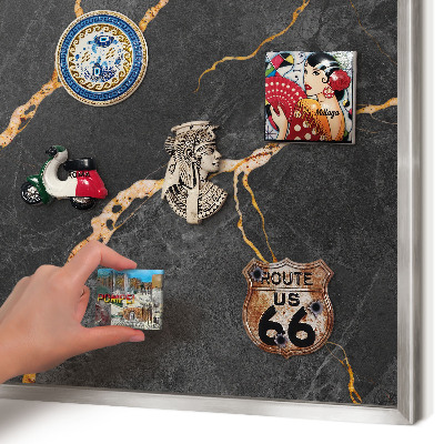 Magneetbord voor souvenir magneten met zilveren lijst Marmeren linten