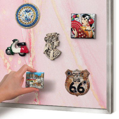 Magneetbord voor souvenir magneten met zilveren lijst Roze elegantie