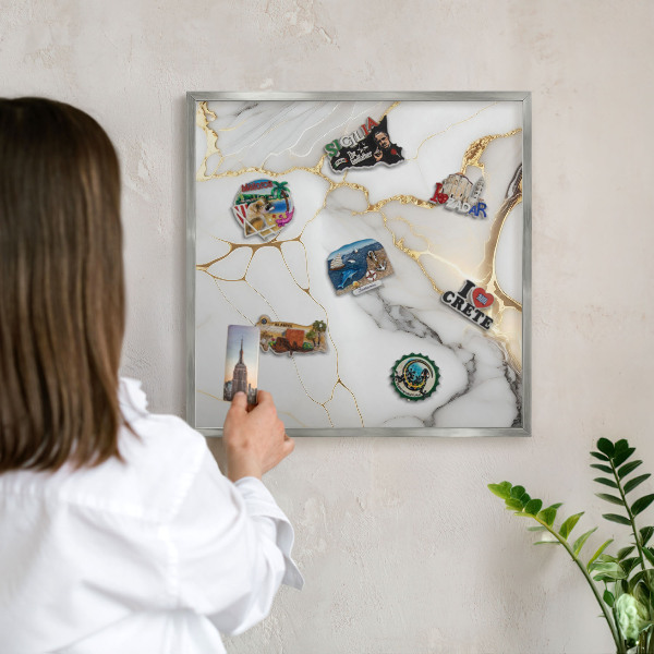 Magneetbord voor souvenir magneten met zilveren lijst Abstract marmer