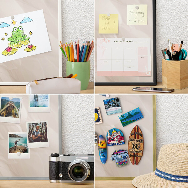 Decoratief metalen magneetbord in een zilveren lijst Crèmekleurige veren