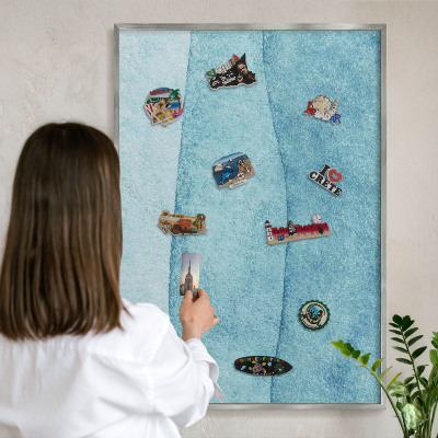 Magneetbord voor souvenir magneten met zilveren lijst Blauwe golven