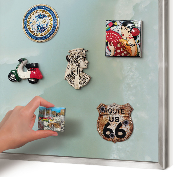 Magneetbord voor souvenir magneten met zilveren lijst Vreedzame harmonie