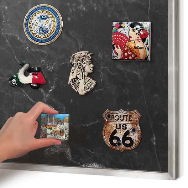 Decoratief metalen magneetbord in een zilveren lijst Zwart marmer