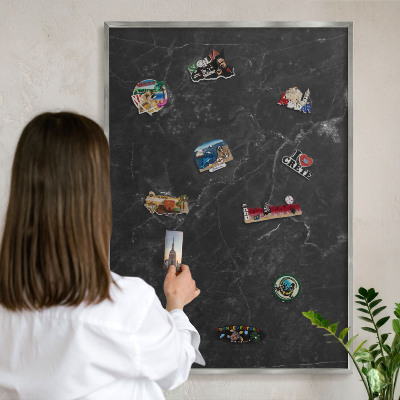 Decoratief metalen magneetbord in een zilveren lijst Zwart marmer