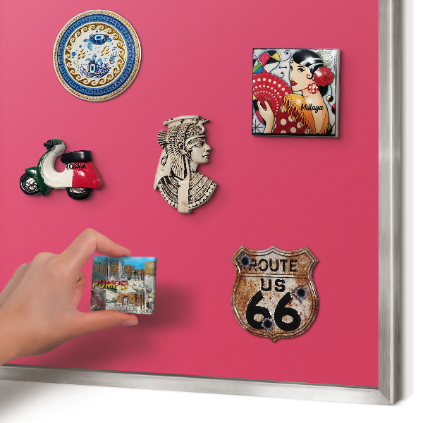 Magneetbord voor souvenir magneten met zilveren lijst Energie roze