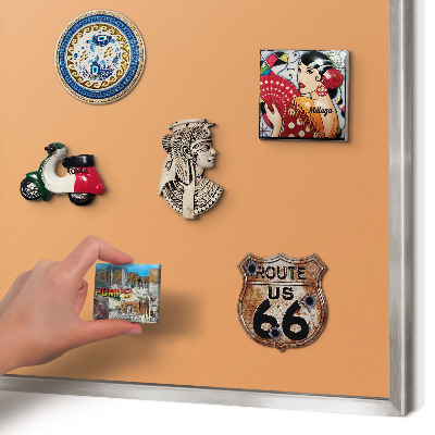Magneetbord voor souvenir magneten met zilveren lijst Pastel oranje