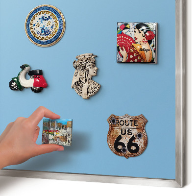 Magneetbord voor souvenir magneten met zilveren lijst Blauwe kleur