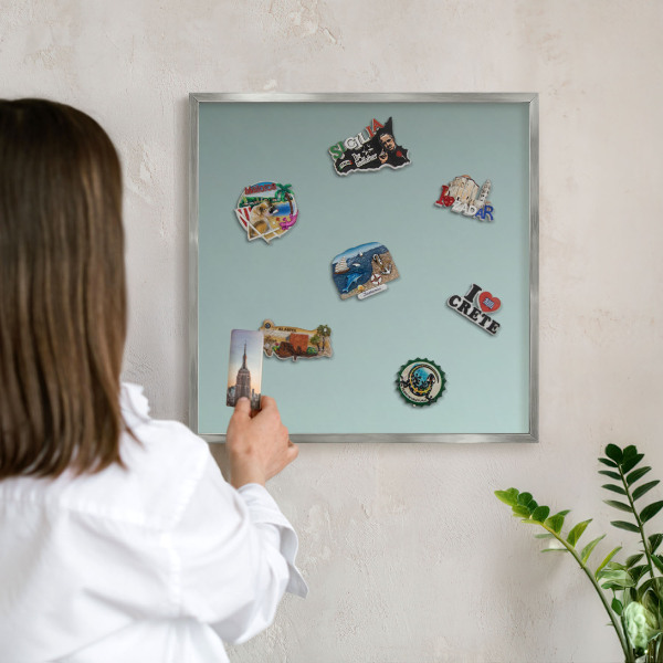 Magneetbord voor souvenir magneten met zilveren lijst Turkooizen kleurovergang