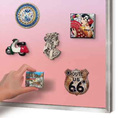 Decoratief metalen magneetbord in een zilveren lijst Subtiele kleurovergang