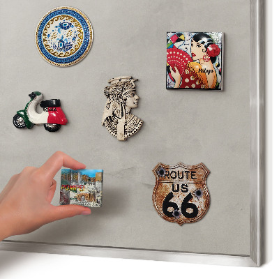Magneetbord voor souvenir magneten met zilveren lijst Grijze achtergrond