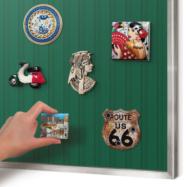 Magneetbord voor souvenir magneten met zilveren lijst Groene strepen
