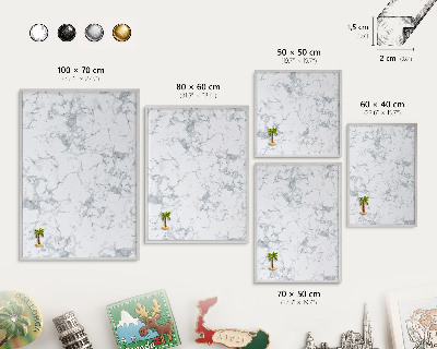 Decoratief metalen magneetbord in een zilveren lijst Marmeresthetiek