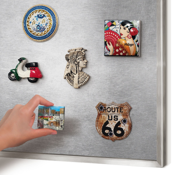 Magneetbord voor souvenir magneten met zilveren lijst Metaalachtig oppervlak
