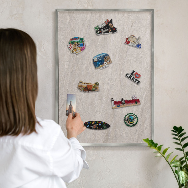 Magneetbord voor souvenir magneten met zilveren lijst Verfijnde elegantie