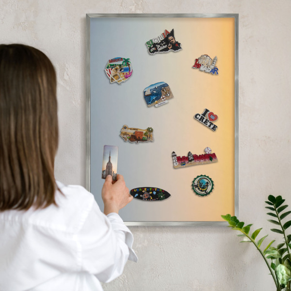 Magneetbord voor souvenir magneten met zilveren lijst Pastelkleurige overgang