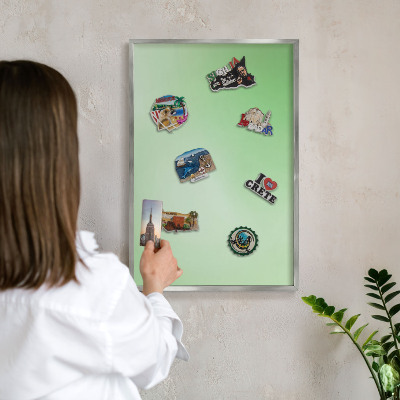 Decoratief metalen magneetbord in een zilveren lijst Groene harmonie