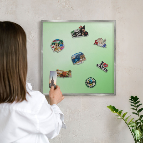 Decoratief metalen magneetbord in een zilveren lijst Groene harmonie