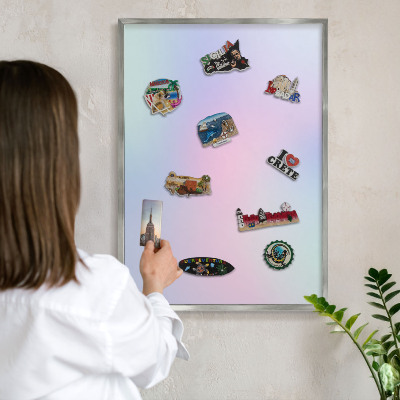 Magneetbord voor souvenir magneten met zilveren lijst Pastelkleurige overgang