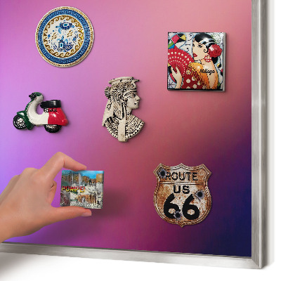 Decoratief metalen magneetbord in een zilveren lijst Kleuren van harmonie