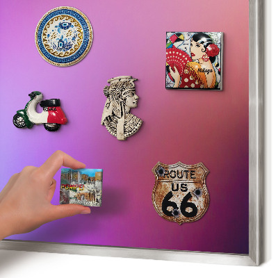 Decoratief metalen magneetbord in een zilveren lijst Kleuren van harmonie