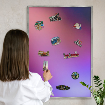 Decoratief metalen magneetbord in een zilveren lijst Kleuren van harmonie