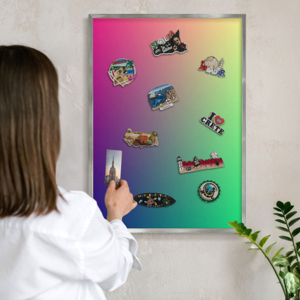 Decoratief metalen magneetbord in een zilveren lijst Kleurrijk verloop