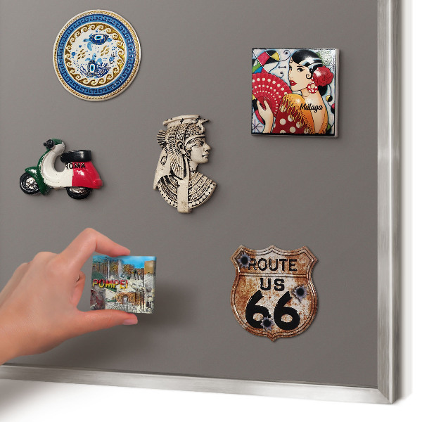 Decoratief metalen magneetbord in een zilveren lijst Donkergrijs