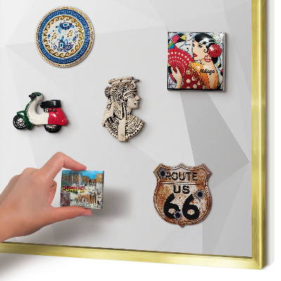 Metalen magneetbord met lijst in het goud Witte geometrie
