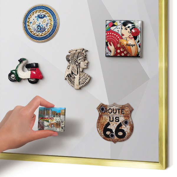 Metalen magneetbord met lijst in het goud Witte geometrie