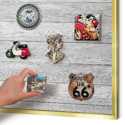 Metalen magneetbord met lijst in het goud Houtstructuur
