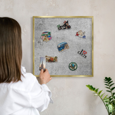 Magnetisch bord voor reismagneten met gouden lijst Concrete minimalisme