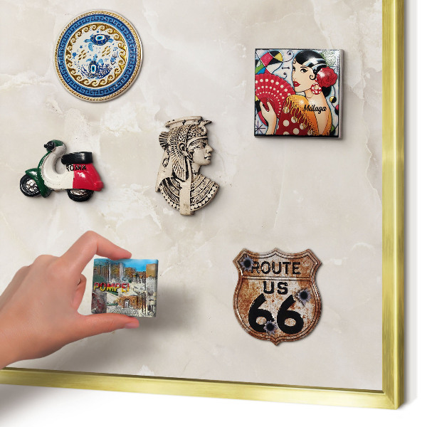 Magnetisch bord voor reismagneten met gouden lijst Beige marmer