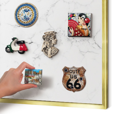Metalen magneetbord met lijst in het goud Marmerpatroon