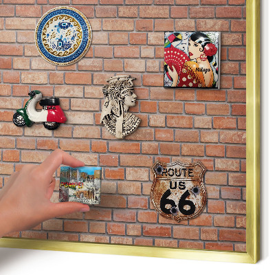 Magnetisch bord voor reismagneten met gouden lijst Bakstenen muur