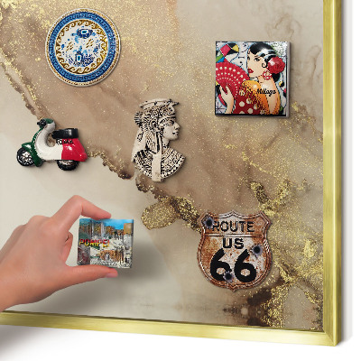 Metalen magneetbord met lijst in het goud Elegante glans