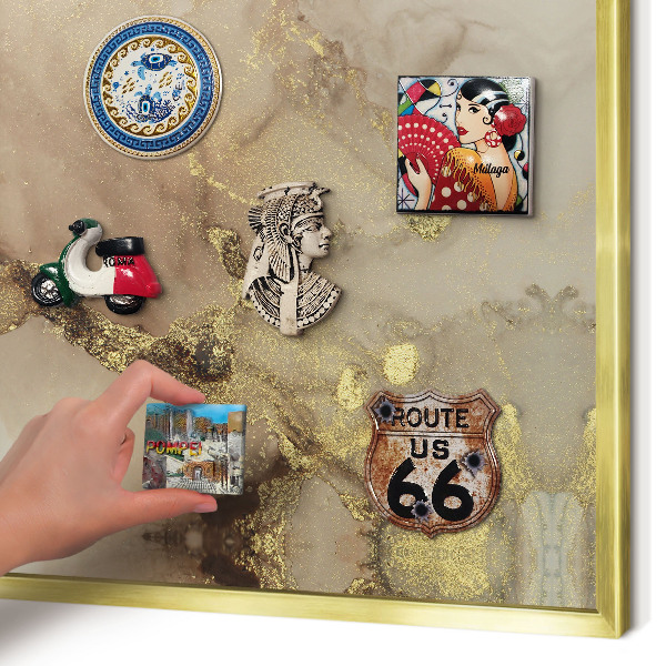 Metalen magneetbord met lijst in het goud Elegante glans
