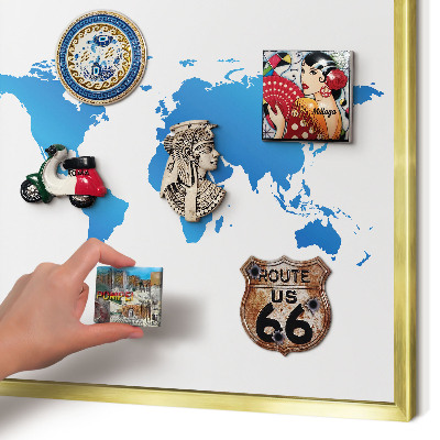 Metalen magneetbord met lijst in het goud Wereldkaart