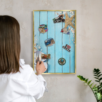 Metalen magneetbord met lijst in het goud Vakantierust