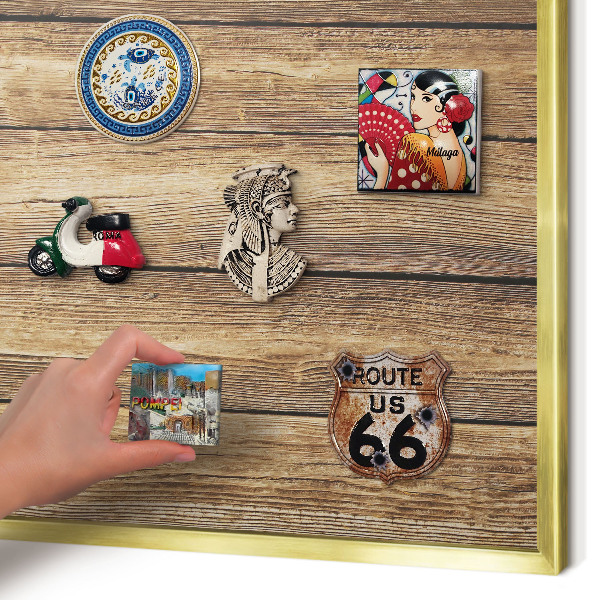 Metalen magneetbord met lijst in het goud Houtstructuur